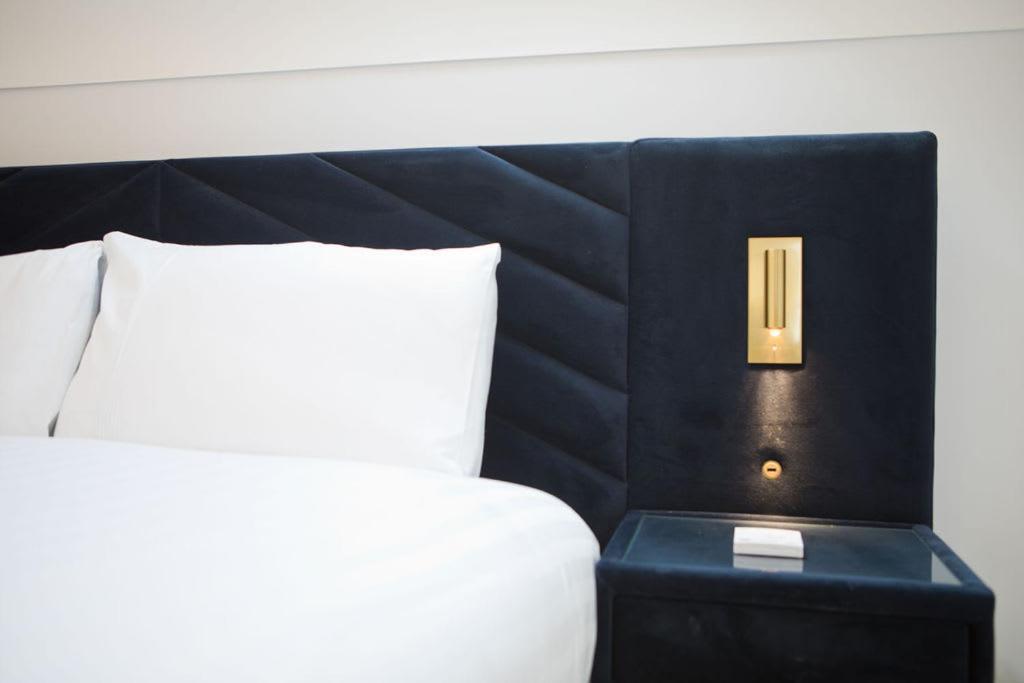 Ultra Stylish Apt Set In An Affluent Location Poole Ngoại thất bức ảnh